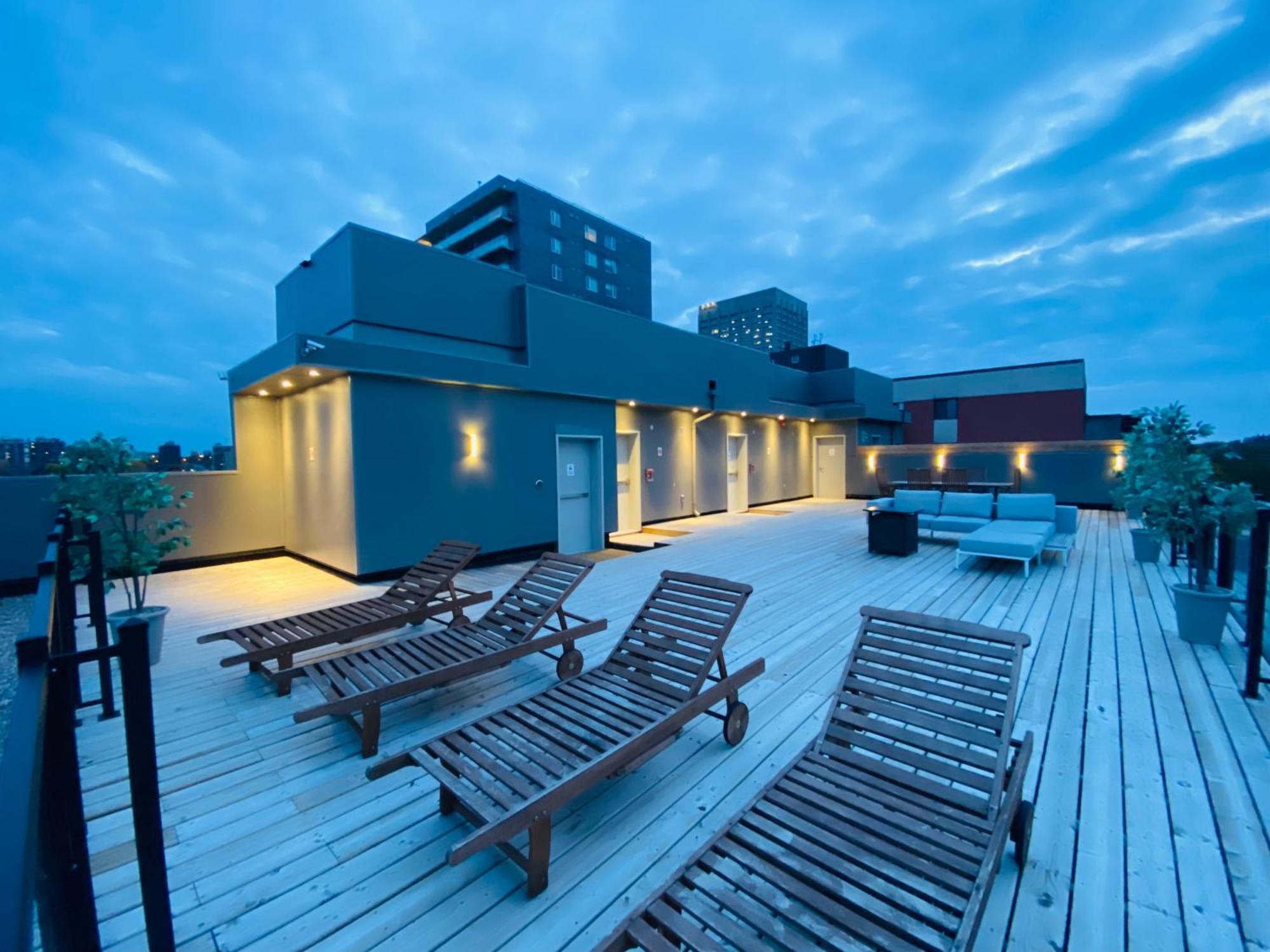 Westview Luxury Suites Ottawa Luaran gambar
