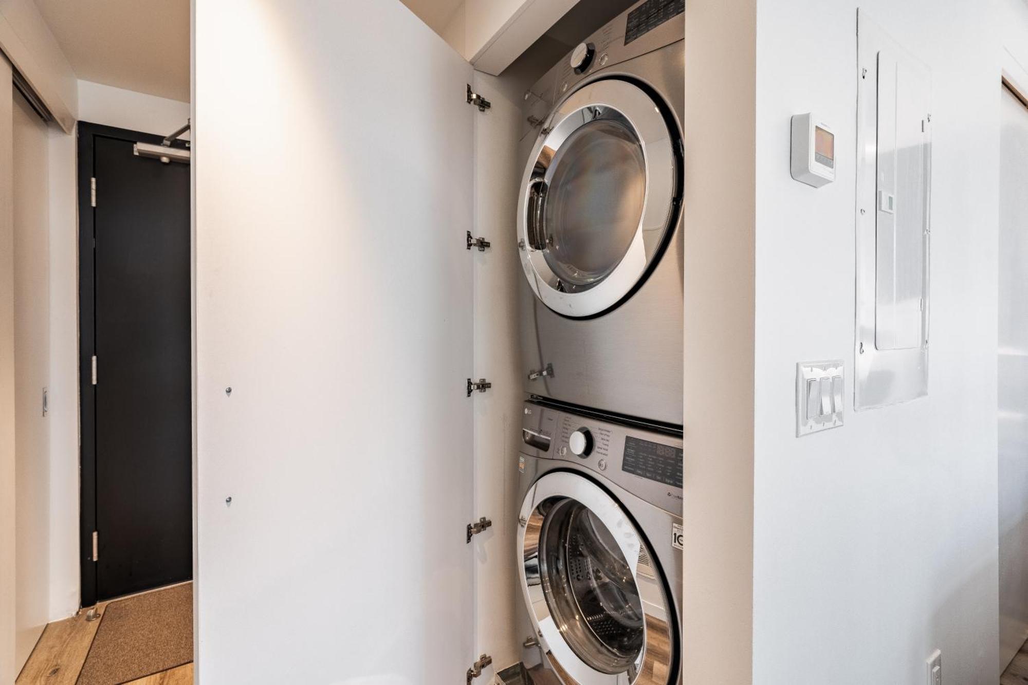 Westview Luxury Suites Ottawa Luaran gambar