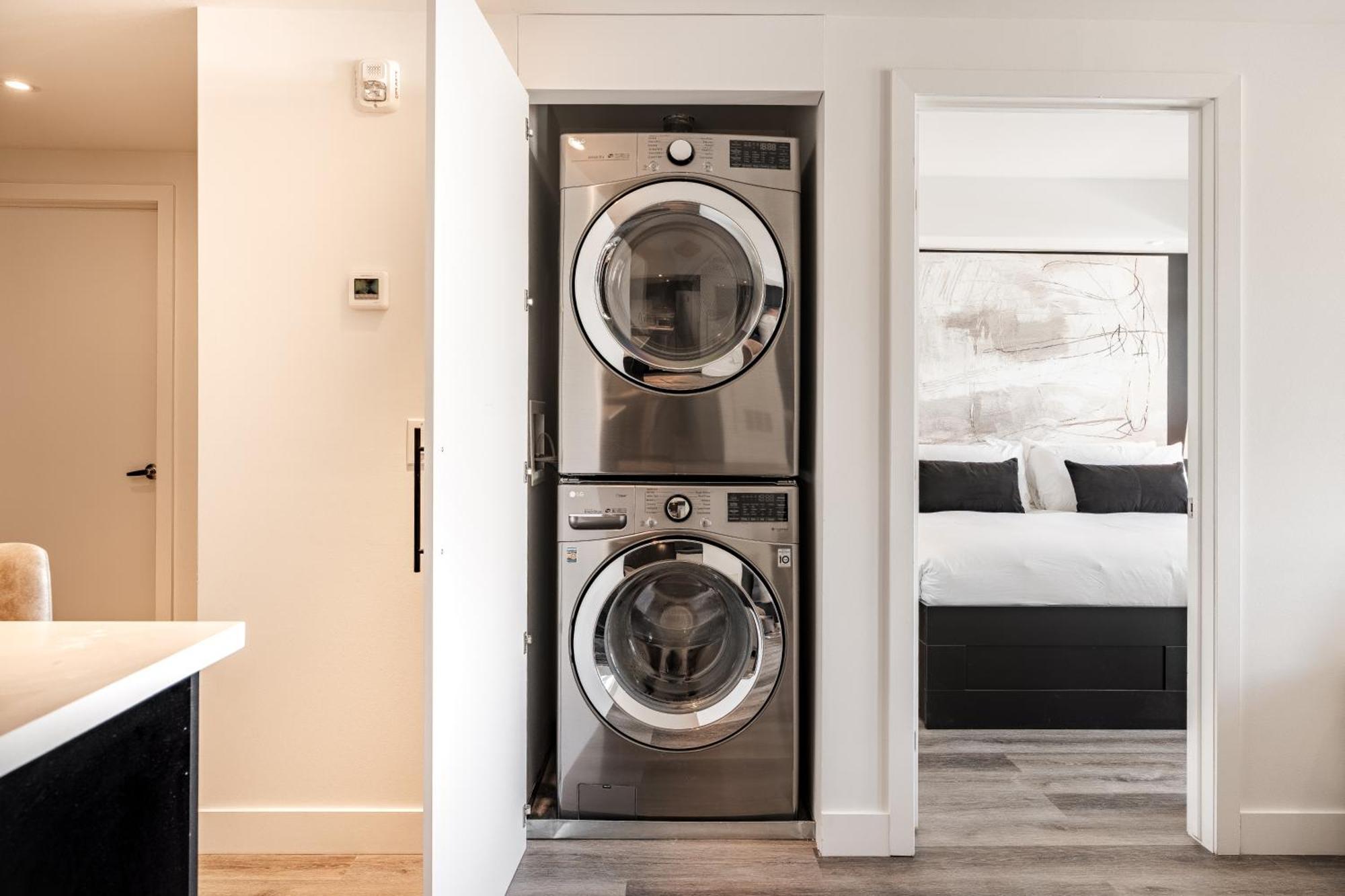 Westview Luxury Suites Ottawa Luaran gambar