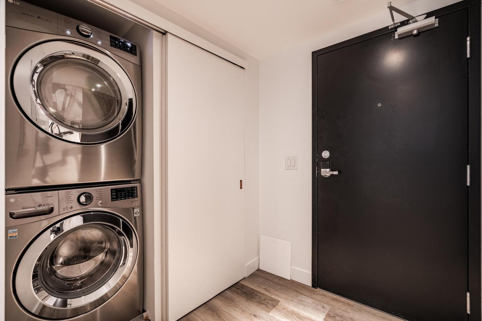 Westview Luxury Suites Ottawa Luaran gambar