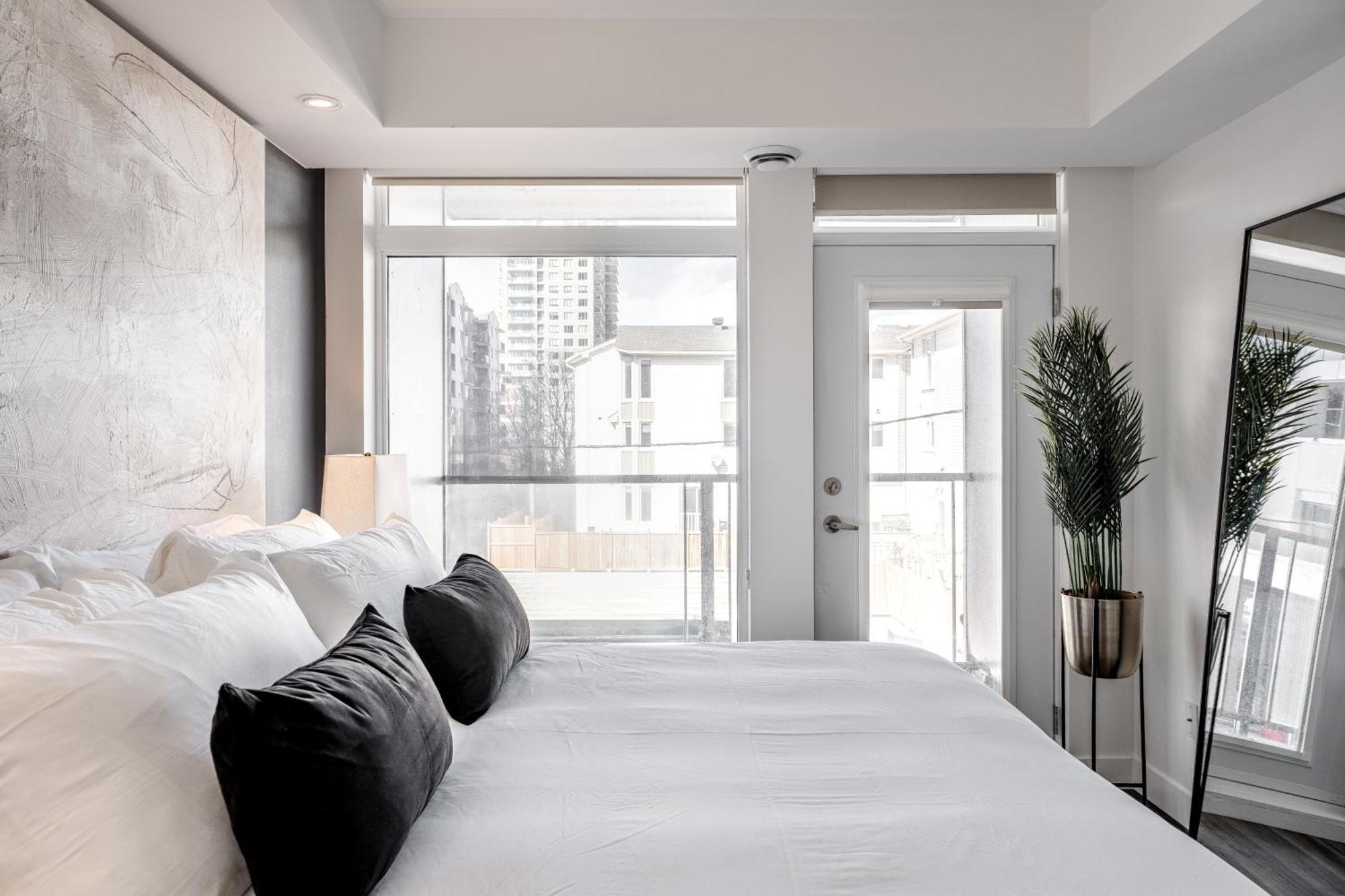Westview Luxury Suites Ottawa Luaran gambar